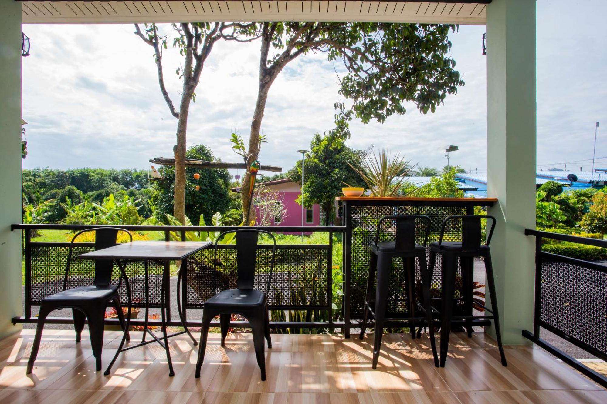 Baan Suan Mee Tang Hotel Chanthaburi Quarto foto