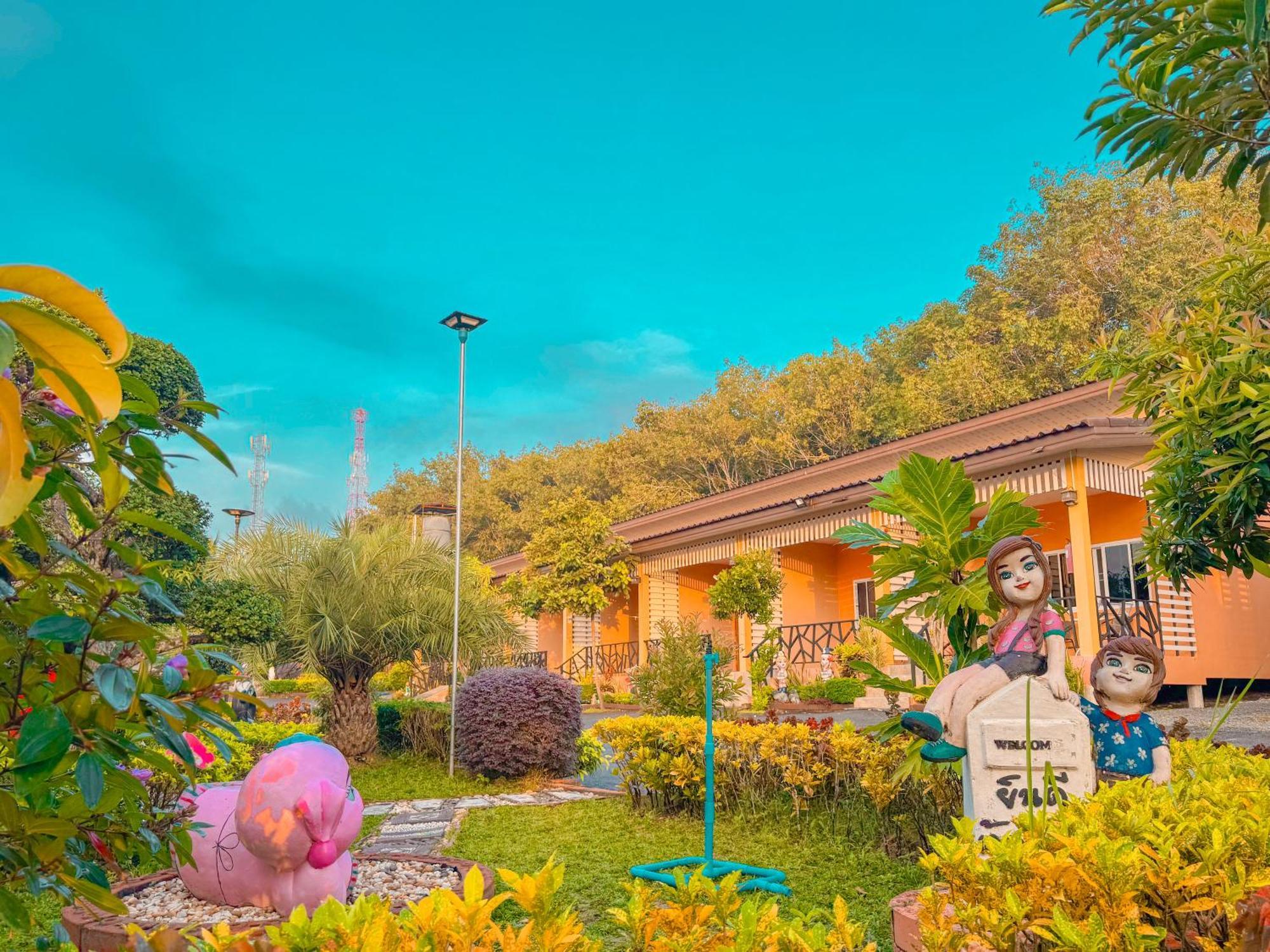 Baan Suan Mee Tang Hotel Chanthaburi Exterior foto