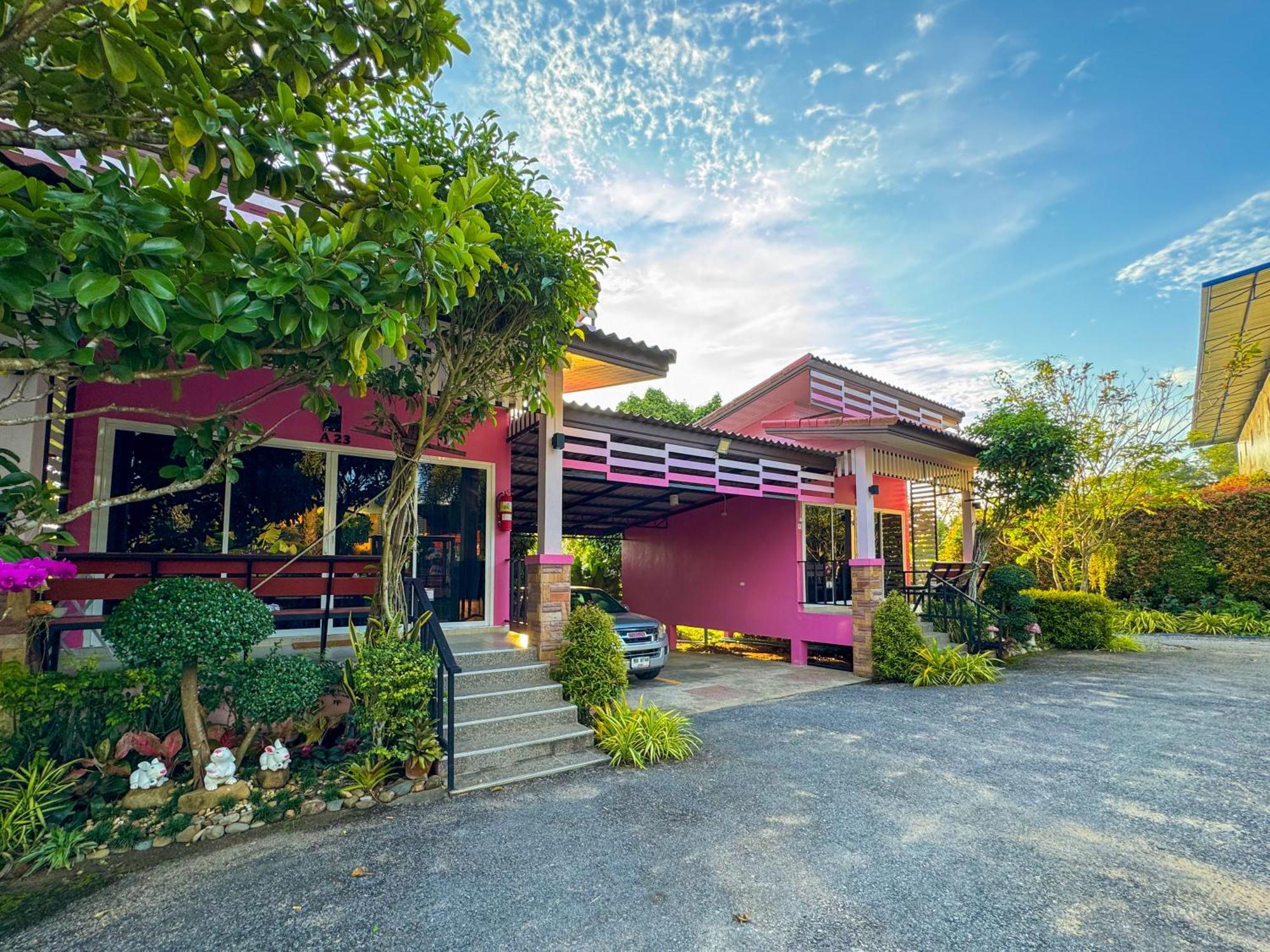 Baan Suan Mee Tang Hotel Chanthaburi Exterior foto