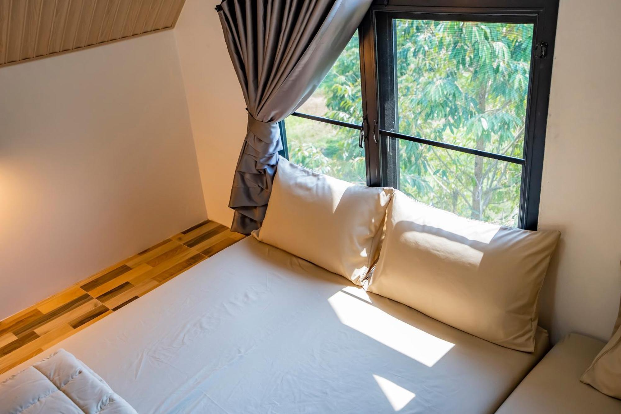 Baan Suan Mee Tang Hotel Chanthaburi Quarto foto